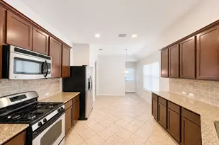 2833 Houston Wood Dr, Fort Worth, TX 76244 - Photo 11