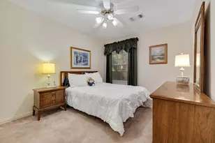 1602 Oak Ridge Dr, Corinth, TX 76210 - Photo 23
