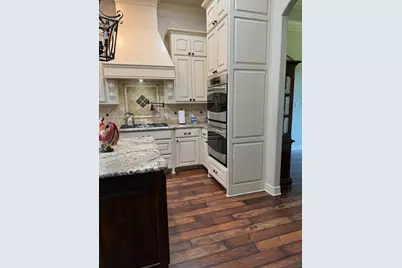2371 Country Club Road W, Longview, TX 75602 - Photo 5