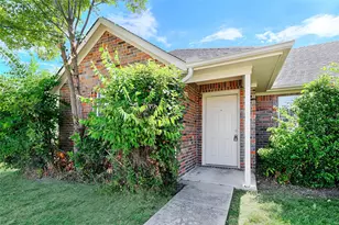 5003 Canton St, Greenville, TX 75402 - Photo 5