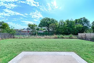 5003 Canton St, Greenville, TX 75402 - Photo 23