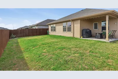 613 Whitecomb Lane, Justin, TX 76247 - Photo 31
