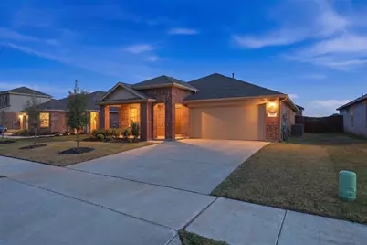 613 Whitecomb Lane, Justin, TX 76247 - Photo 39