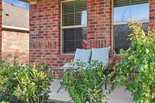 613 Whitecomb Ln, Justin, TX 76247 - Photo 33