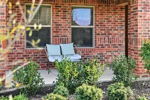 613 Whitecomb Ln, Justin, TX 76247 - Photo 31