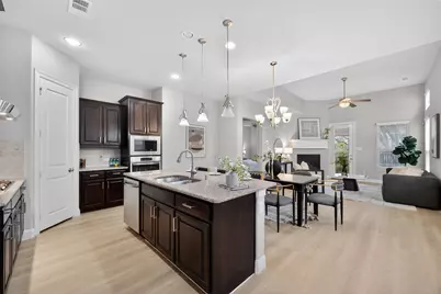 3620 Walden Drive, McKinney, TX 75071 - Photo 7