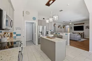172 Overland Tr, Willow Park, TX 76087 - Photo 13