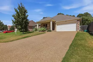 172 Overland Tr, Willow Park, TX 76087 - Photo 3