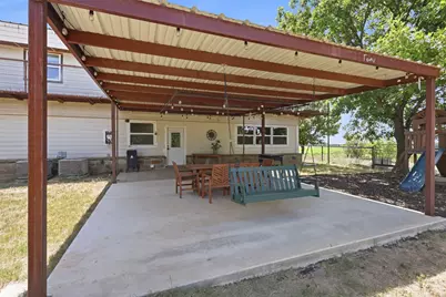 1724 County Road 4790, Boyd, TX 76023 - Photo 31