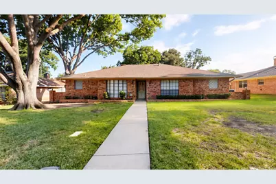 1543 Glenhill Lane, Lewisville, TX 75077 - Photo 1