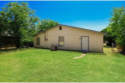841 Hackamore Street, White Settlement, TX 76108 - Photo 15