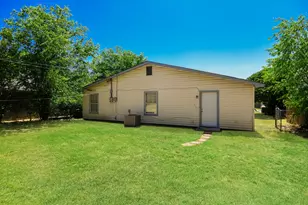 841 Hackamore St, White Settlement, TX 76108 - Photo 15