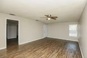 841 Hackamore St, White Settlement, TX 76108 - Photo 9