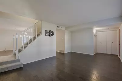326 Westview Terrace, Arlington, TX 76013 - Photo 3