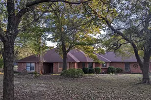 1090 Bells Chapel Rd, Pecan Hill, TX 75165 - Photo 3