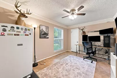 9909 Forest Shadows Drive, Woodway, TX 76712 - Photo 21