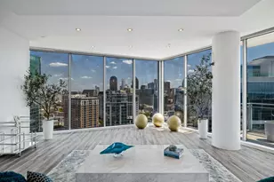 2900 McKinnon St, Dallas, TX 75201 - Photo 3