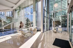 2900 McKinnon St, Dallas, TX 75201 - Photo 33
