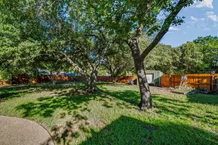 980 N Lydia St, Stephenville, TX 76401 - Photo 37