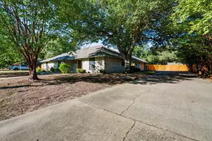 980 N Lydia St, Stephenville, TX 76401 - Photo 3