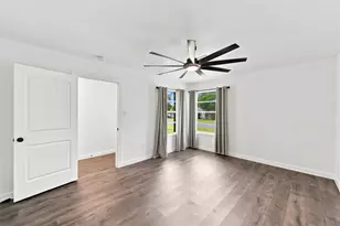 1113 Victoria St, Bellmead, TX 76705 - Photo 3
