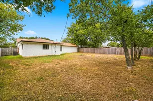 1113 Victoria St, Bellmead, TX 76705 - Photo 17