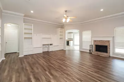 911 Joshua Drive, Burleson, TX 76028 - Photo 5
