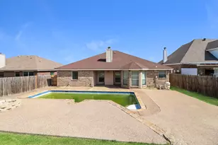 911 Joshua Dr, Burleson, TX 76028 - Photo 15