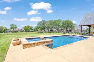 35 S Bob Jones Ct, Pottsboro, TX 75076 - Photo 9