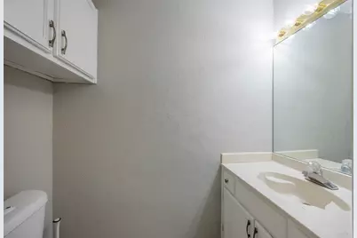 7337 Kingswood Circle, Fort Worth, TX 76133 - Photo 9
