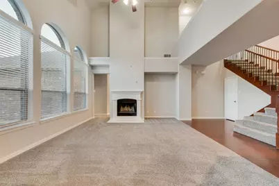 917 Tara Drive, Burleson, TX 76028 - Photo 9
