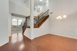 917 Tara Dr, Burleson, TX 76028 - Photo 5