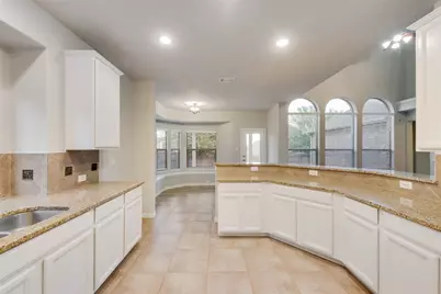 917 Tara Drive, Burleson, TX 76028 - Photo 11