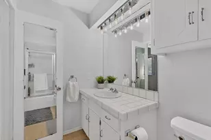 7611 El Pensador Dr, Dallas, TX 75248 - Photo 25