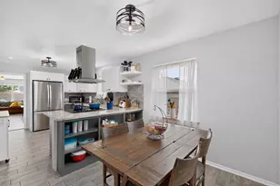 7611 El Pensador Dr, Dallas, TX 75248 - Photo 13