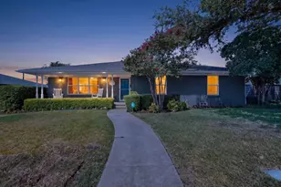 7611 El Pensador Dr, Dallas, TX 75248 - Photo 1