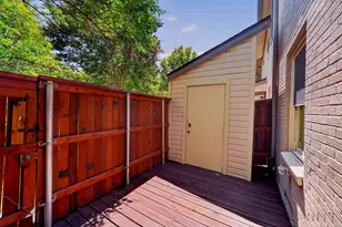 6435 Oriole Dr, Dallas, TX 75209 - Photo 29