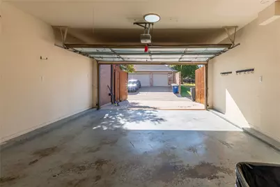 5615 Encore Drive, Dallas, TX 75240 - Photo 29