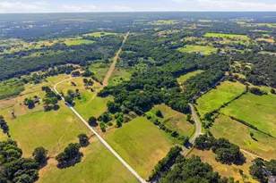 1141 County Rd 426, Cleburne, TX 76031 - Photo 5