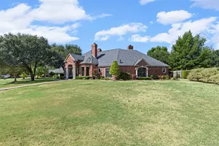 441 Country Ridge Ln, Red Oak, TX 75154 - Photo 1