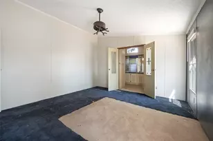 225 John Thomas Dr, Seven Points, TX 75143 - Photo 17
