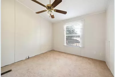 225 John Thomas Drive, Seven Points, TX 75143 - Photo 13