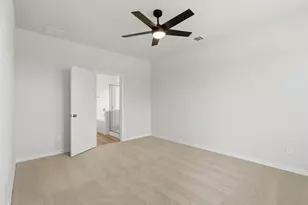 8017 Charlestown Ln, Fort Worth, TX 76140 - Photo 9