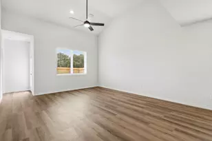 8017 Charlestown Ln, Fort Worth, TX 76140 - Photo 7