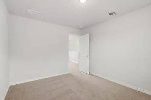 8017 Charlestown Ln, Fort Worth, TX 76140 - Photo 15