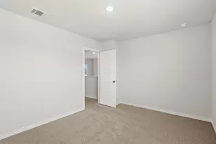 8017 Charlestown Ln, Fort Worth, TX 76140 - Photo 17