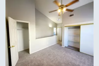 1901 N Fitzhugh Avenue #8, Dallas, TX 75204 - Photo 9