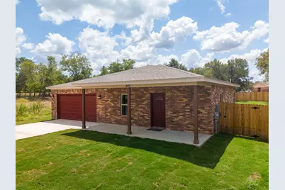 828 Elijah, Lampasas, TX 76550 - Photo 3