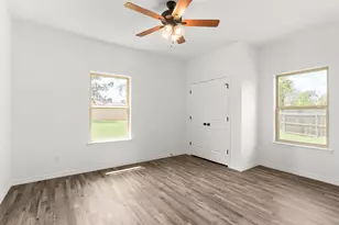 828 Elijah, Lampasas, TX 76550 - Photo 21