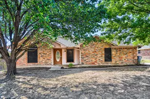 316 Peachtree Ln, Princeton, TX 75407 - Photo 1